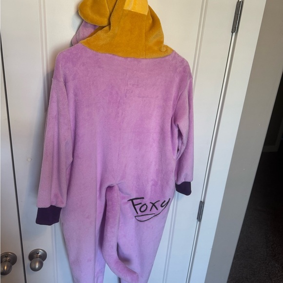 Lanky Box Onesie with Hood size small - Picture 5 of 6